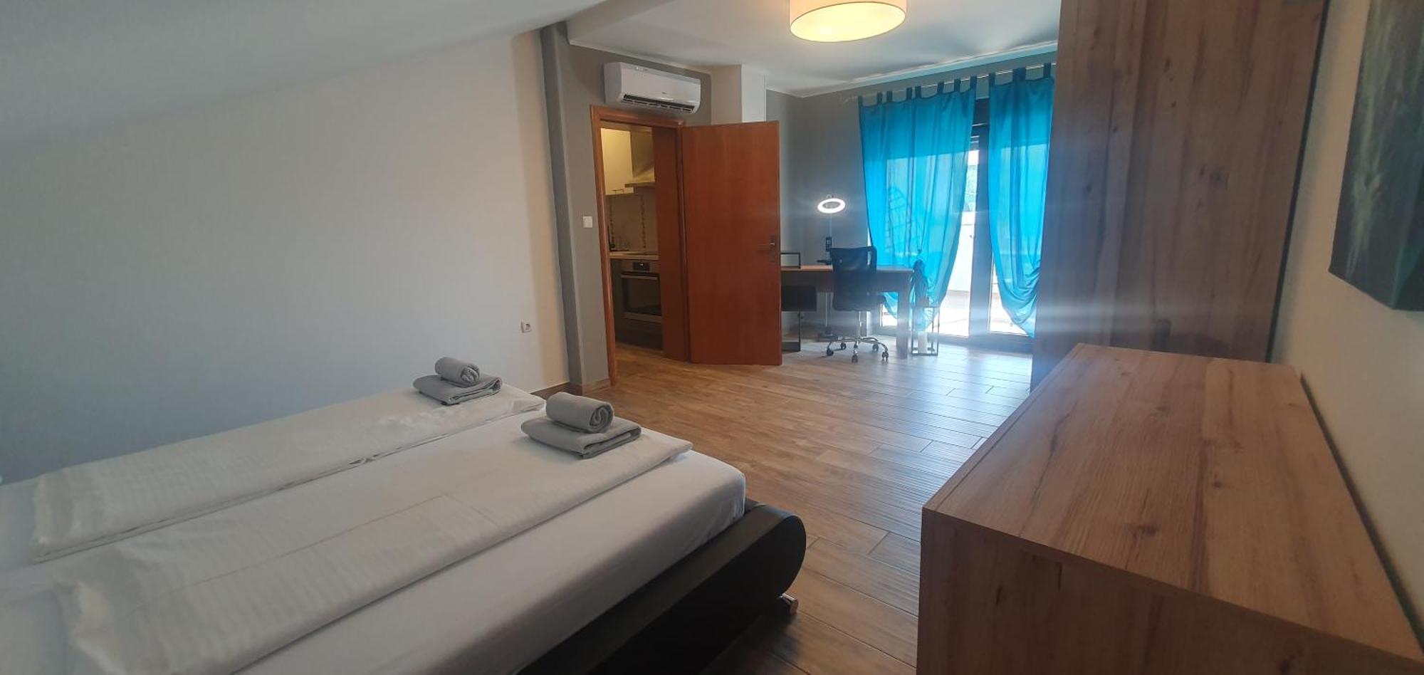 לופאר Apartments Marusic - Kristijan מראה חיצוני תמונה