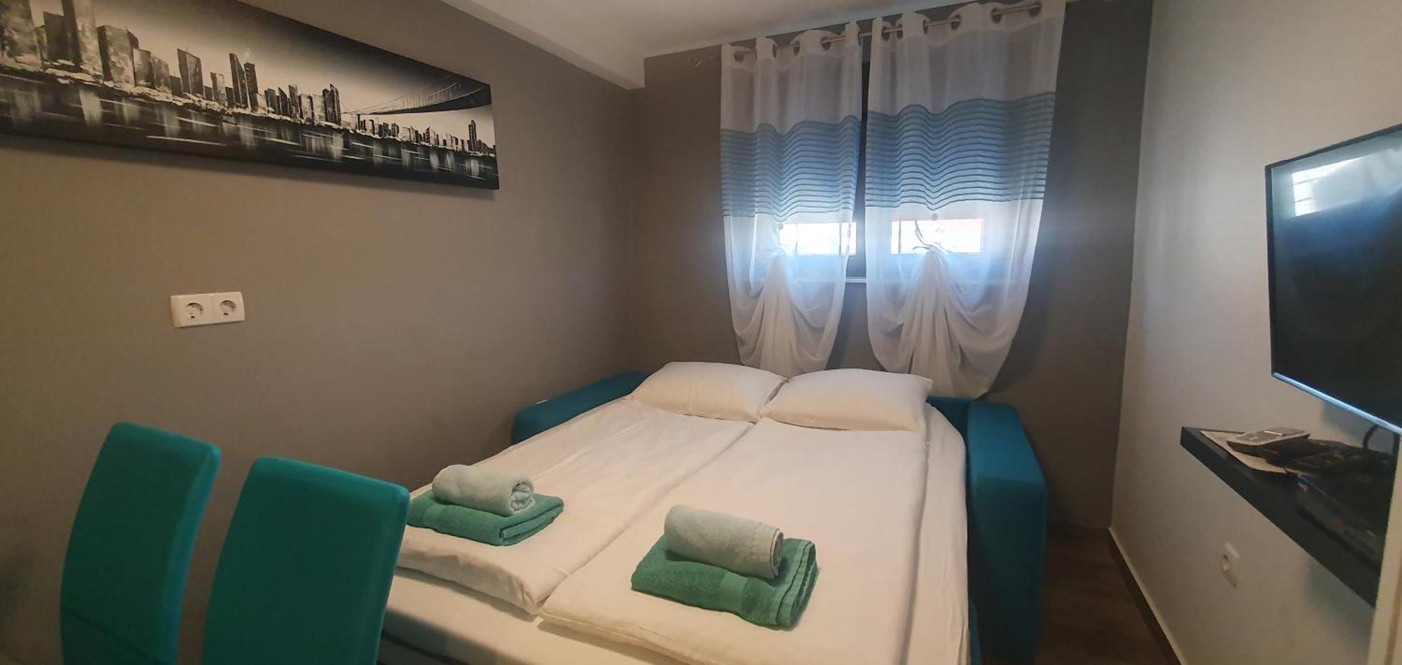 לופאר Apartments Marusic - Kristijan מראה חיצוני תמונה