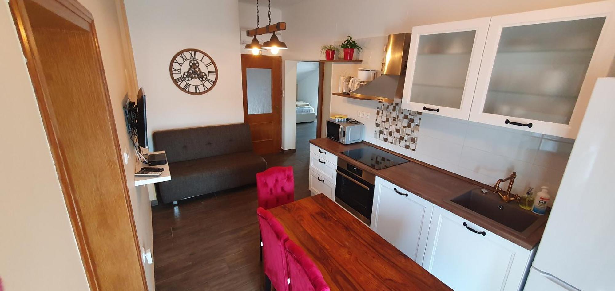 לופאר Apartments Marusic - Kristijan מראה חיצוני תמונה