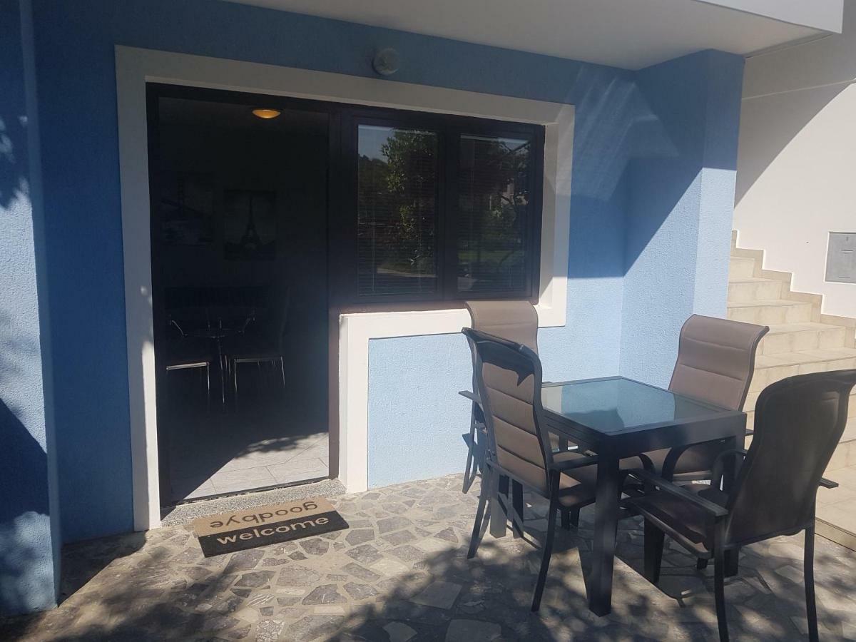 לופאר Apartments Marusic - Kristijan מראה חיצוני תמונה